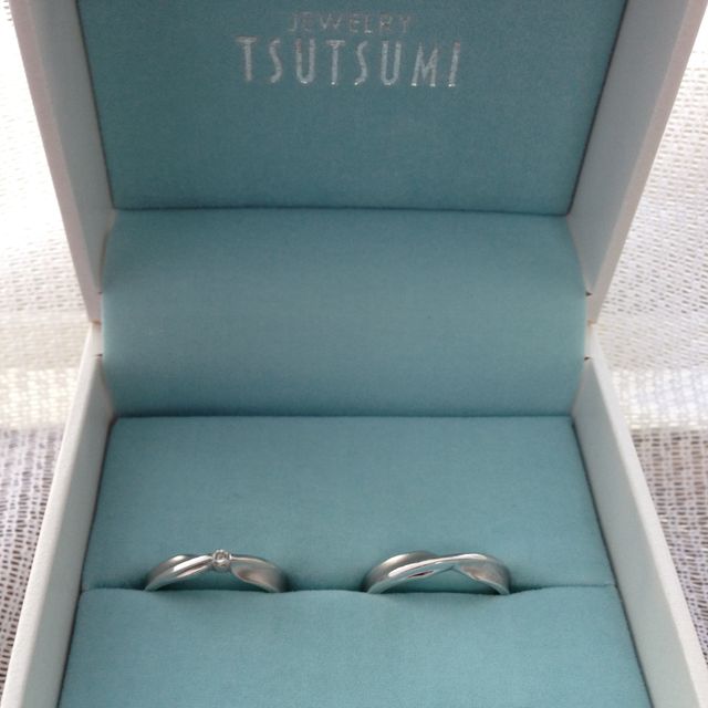 【ジュエリーツツミ(JEWELRY TSUTSUMI)の口コミ】 お店にいくまでは自分の中で小さいダイヤが横一列に5つ入っているようなも…