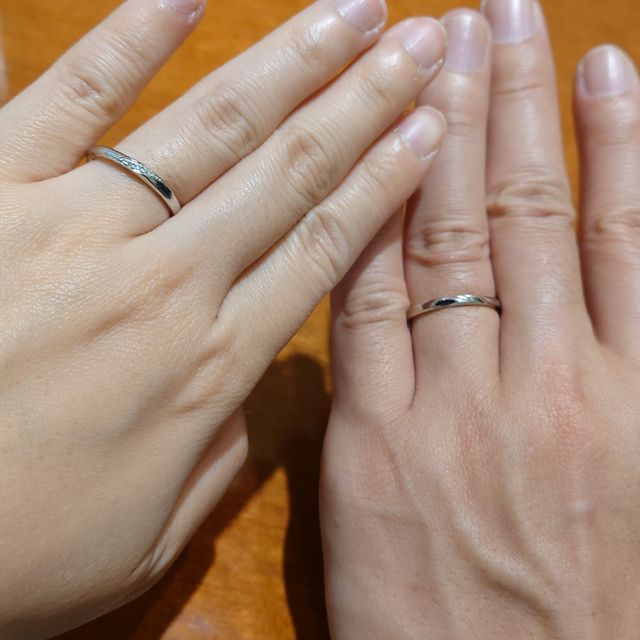 【TRECENTI(トレセンテ)の口コミ】 デザインと、とくにつけ心地が抜群によかったです。
なかなか他の指輪では…