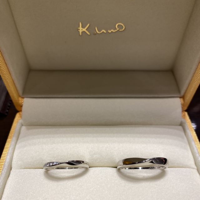 【ケイウノ ブライダル(K.UNO BRIDAL)の口コミ】 デザインとしてはウェーブが好きなのですが、ずっと着け続けるものである…