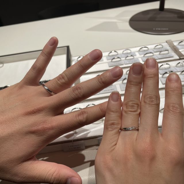 【アイプリモ(I-PRIMO)の口コミ】 普段使いができることと、付け心地を重視して選びました。質感が滑らかな…