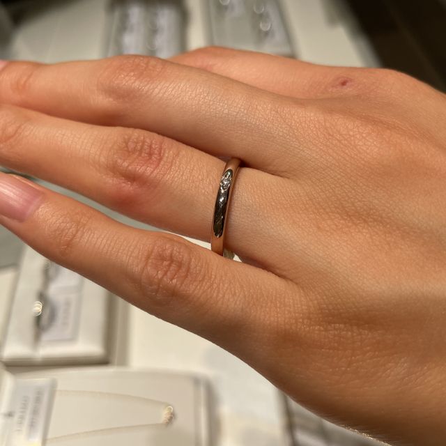 【アイプリモ(I-PRIMO)の口コミ】 ダイヤモンドの輝きがとても綺麗でした。またブラウンゴールドというアイ…