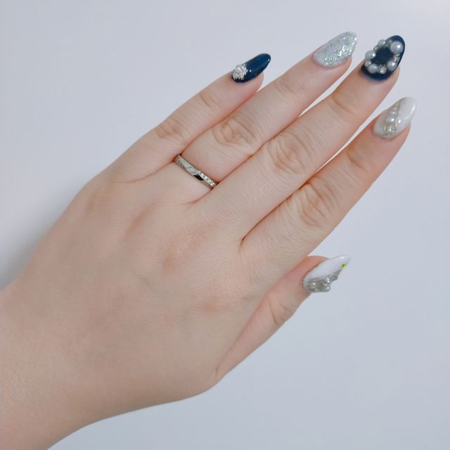 【ラザール ダイヤモンド(LAZARE DIAMOND)の口コミ】 一番の理由は、ラザールさんならではのダイヤの虹色の輝きです。あとは、…