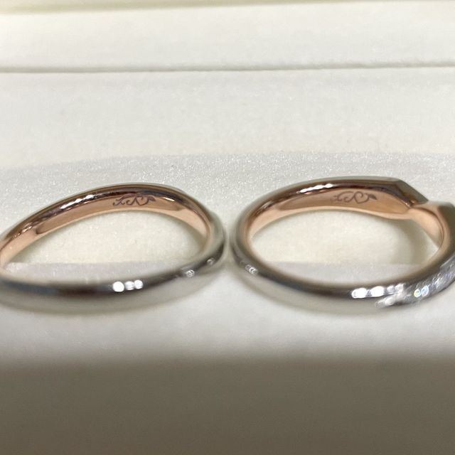 【ケイウノ ブライダル(K.UNO BRIDAL)の口コミ】 要望したデザインを叶えてくれたので購入を決めました。
打ち合わせも細か…