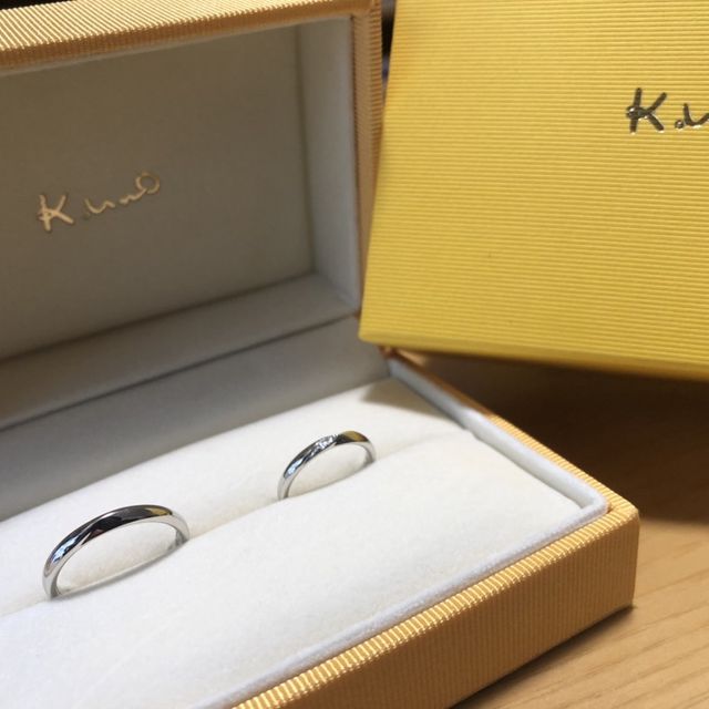 【ケイウノ ブライダル(K.UNO BRIDAL)の口コミ】 内甲丸仕上げのため、なめらかで着け心地が良かったので決めました。価格…