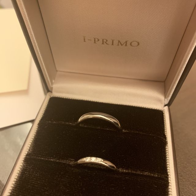 【アイプリモ(I-PRIMO)の口コミ】 太めのデザインのため、他の指輪とも悩みましたが、こちらの指輪は1番つけ…