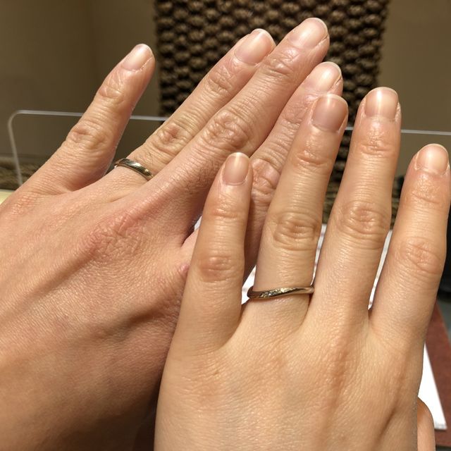 【杢目金屋(もくめがねや)の口コミ】 杢目金と言った技術を使った特徴的なデザインが魅力的です。着け心地も良…