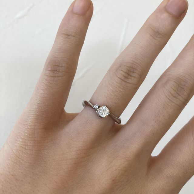 【サロン・ド・ルシェルの口コミ】 オーダーなので、スタッフの方に相談しながら、自分に似合いつつ、かわい…