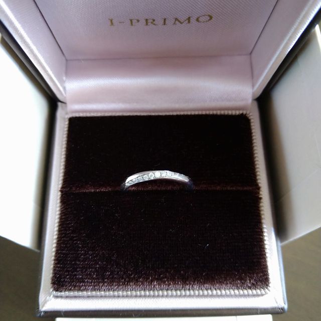 【アイプリモ(I-PRIMO)の口コミ】 今回主人が魅力を感じた指輪を購入したいと思っており、
1番の決めては主…