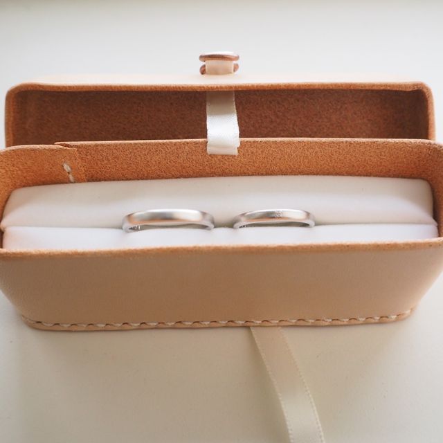 【atelier tamari(アトリエタマリ)の口コミ】 指輪のデザインとカスタムオーダーできる点。
他にも指輪はたくさんの店舗…