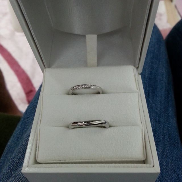 【4℃ BRIDAL(ヨンドシーブライダル)の口コミ】 入籍が決まってから、何処の指輪にしようかネットを見たり店頭に見に行っ…