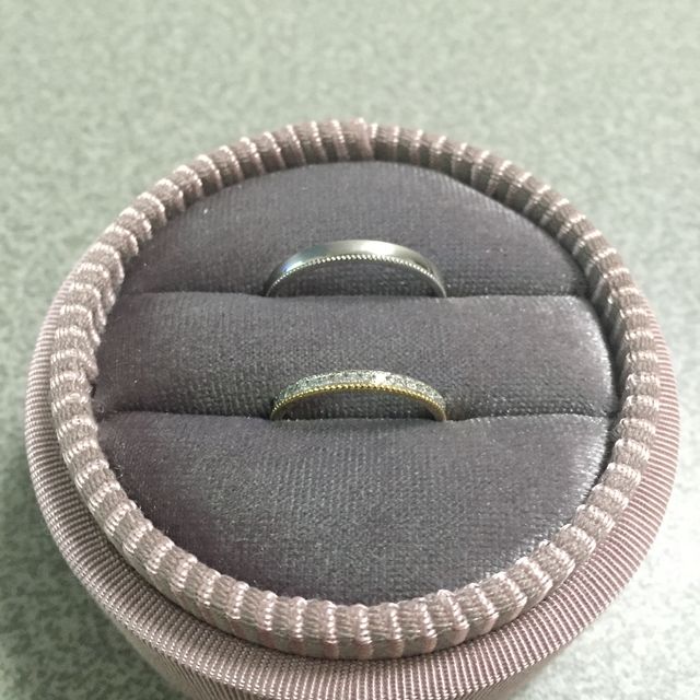 【LOVE NOTESの口コミ】 婚約指輪もこの店舗で買い
それに合う指輪がよかったので
一目で気に入り…