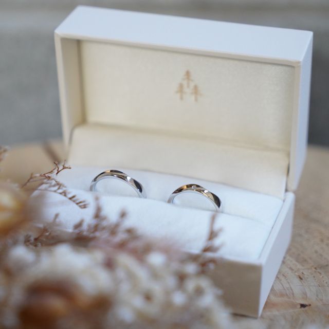 【THREE TREES(スリーツリーズ)の口コミ】 結婚指輪は、世界に一つだけの指輪にしたいと思っていたため絶対に手作り…