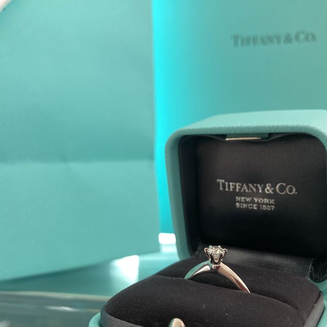 【ティファニー(Tiffany & Co.)の口コミ】 王道の婚約指輪が欲しいと思っており、何件か周った後、ティファニーセッ…