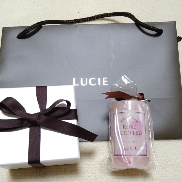【LUCIE(ルシエ)の口コミ】 王道の婚約指輪！！と思っていたけど、夫が見つけてきたルシエの指輪を見…