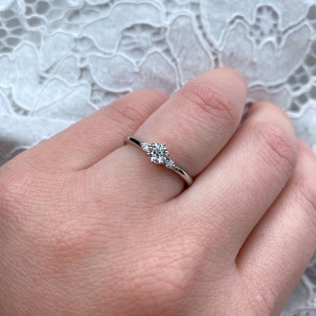 【銀座ダイヤモンドシライシの口コミ】 今までハイブランドばかり見に行っていたので、まず価格に驚きました。す…