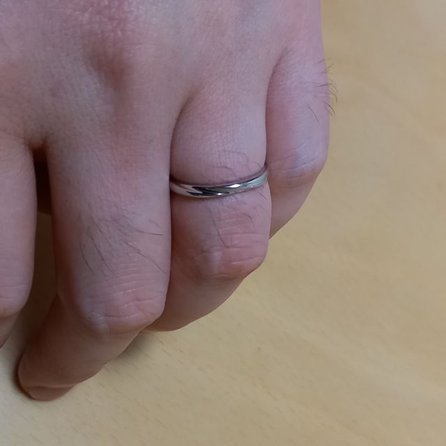 【アンジェリックフォセッテ(Angelique Fossette)の口コミ】 シンプルなデザインで付けやすい指輪を探していました。アンジェリックフ…