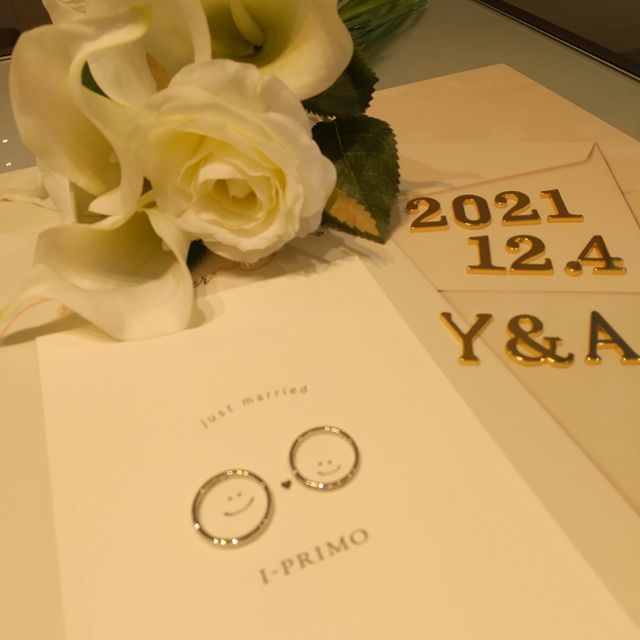 【アイプリモ(I-PRIMO)の口コミ】 婚約指輪と同じ店での購入にしました。
デザインがよかったこと、店舗スタ…