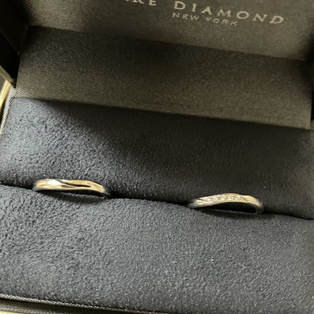 【ラザール ダイヤモンド(LAZARE DIAMOND)の口コミ】 いろんなデザインを店員さんと相談しながら、たくさん試着しながら決めま…