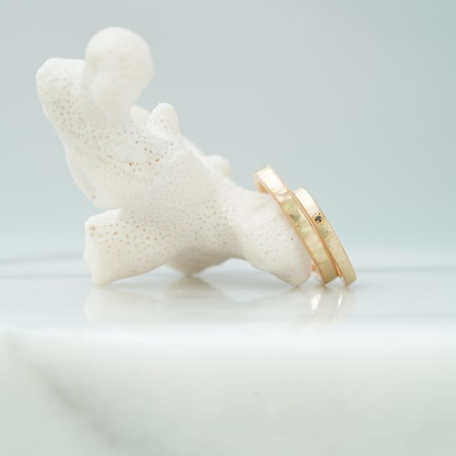 【THREE TREES(スリーツリーズ)の口コミ】 結婚する時に指輪を作らずずっと憧れていたので、結婚15年の記念日に合わ…