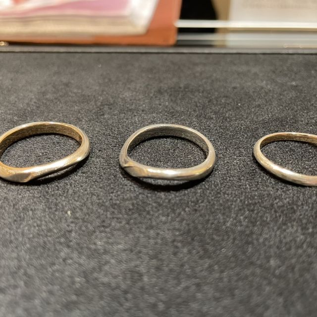 【杢目金屋(もくめがねや)の口コミ】 木目が特徴的でオリジナル感があって良かった。カタログなど画像で見ると…