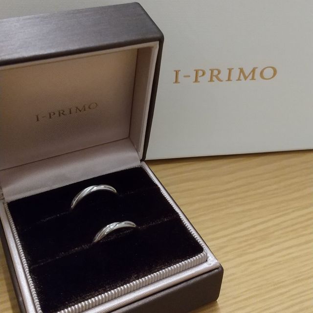 【アイプリモ(I-PRIMO)の口コミ】 たくさんの指輪を出していただき、二人で自由に着用できました。シンプル…