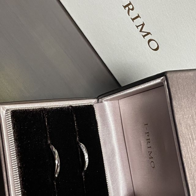 【アイプリモ(I-PRIMO)の口コミ】 沢山のブランドを周りましたが
指輪のデザインがとても気に入りました。
…