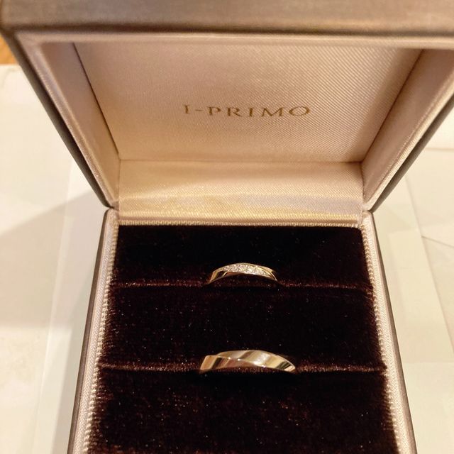 【アイプリモ(I-PRIMO)の口コミ】 ウェーブの指輪が好みなのでペアリングや婚約指輪はウェーブのデザインが…