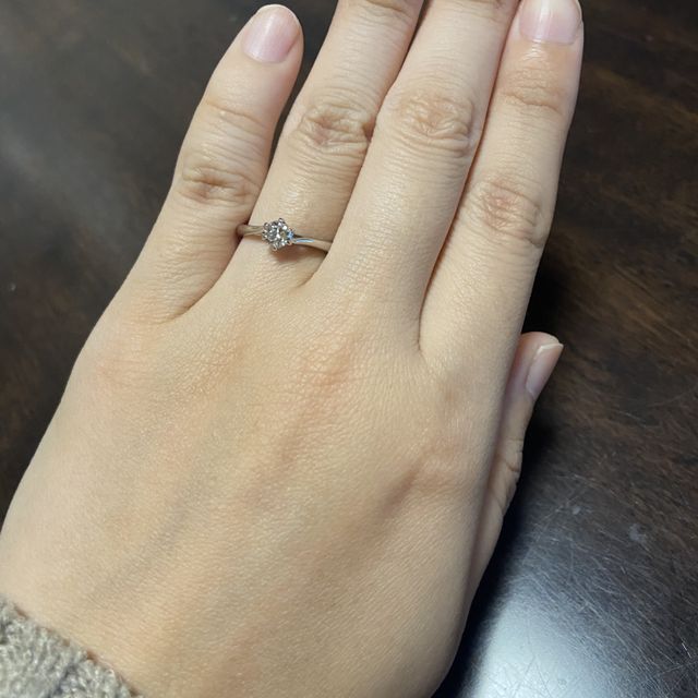 【銀座ダイヤモンドシライシの口コミ】 銀座ダイヤモンドシライシを見た後に、他にも違うお店を見ましたが、婚約…