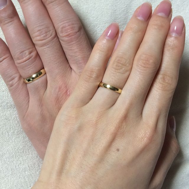 【CORE JEWELS(コアジュエルス)の口コミ】 一生付ける結婚指輪なので二人ともシンプルでゴールドがいいという希望だ…