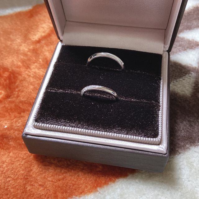 【アイプリモ(I-PRIMO)の口コミ】 ダイヤが、たくさん埋め込まれていてなおかつヘラクレスというデザインに…