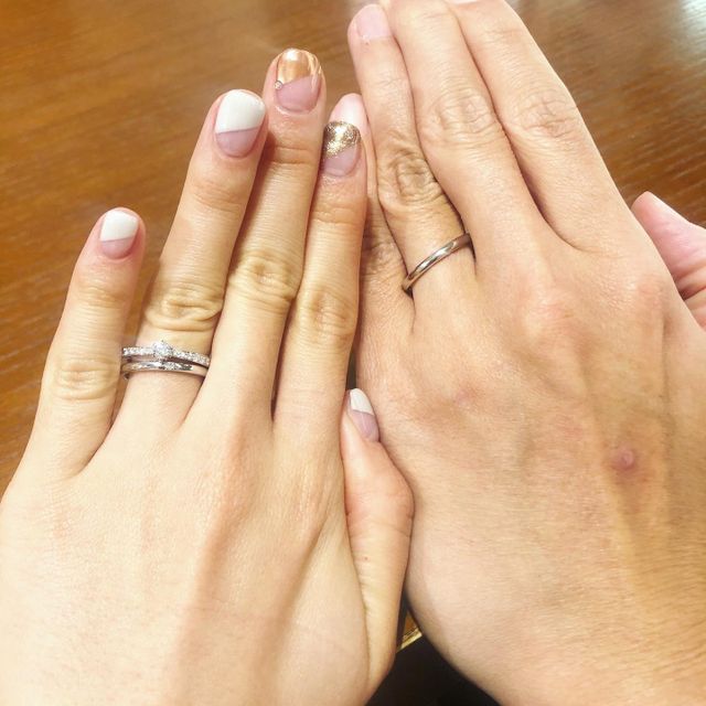【TRECENTI(トレセンテ)の口コミ】 指輪のデザインは結婚指輪、婚約指輪両方ともにシンプルなものが多かった…