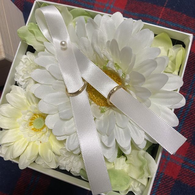 【YUKA HOJO(ユカホウジョウ)の口コミ】 たくさんの指輪を見て、試着した中で決めさせてもらいました。決め手は目…