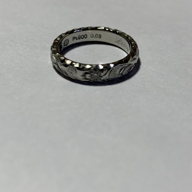 【Makana(マカナ)の口コミ】 全てのデザインがオーダーメイドです。表面のデザイン、加工方法(ツヤ・マ…