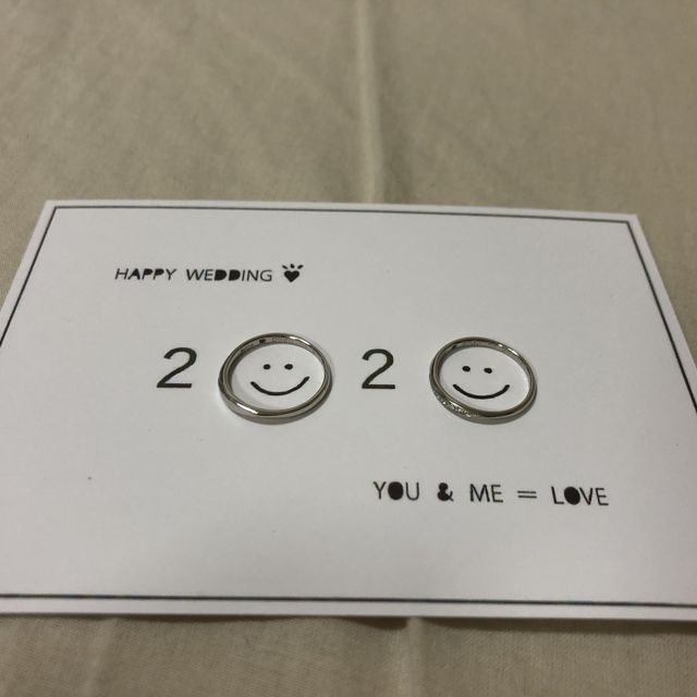 【1122 iifuufu bridal(いい夫婦ブライダル)の口コミ】 価格とデザインが決め手でした。指輪は2人の分合わせて、10万円くらいがい…