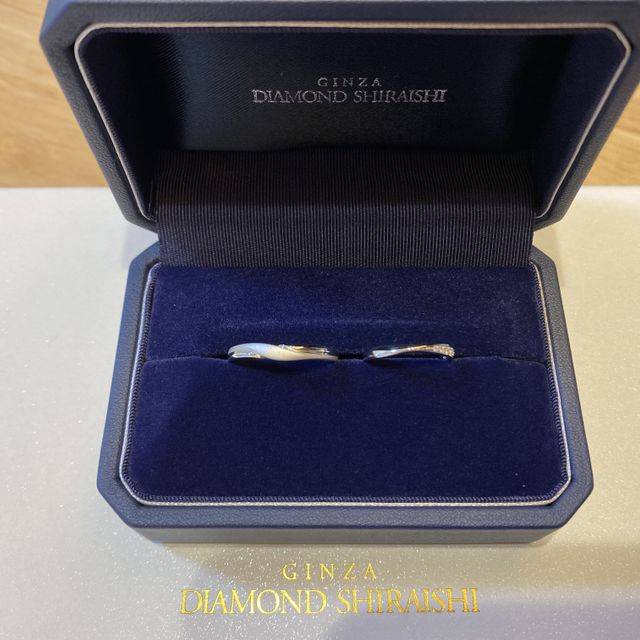 【銀座ダイヤモンドシライシの口コミ】 スタッフさんの指輪に対する豊富な知識とカウンセリングでエンゲージリン…