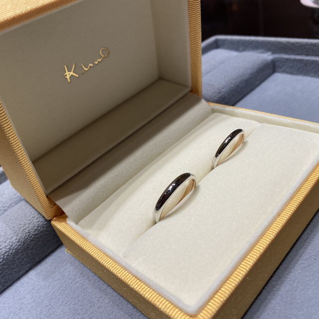 【ケイウノ ブライダル(K.UNO BRIDAL)の口コミ】 シンプルなデザインの結婚指輪を探していたところ、今回購入した「月日」…