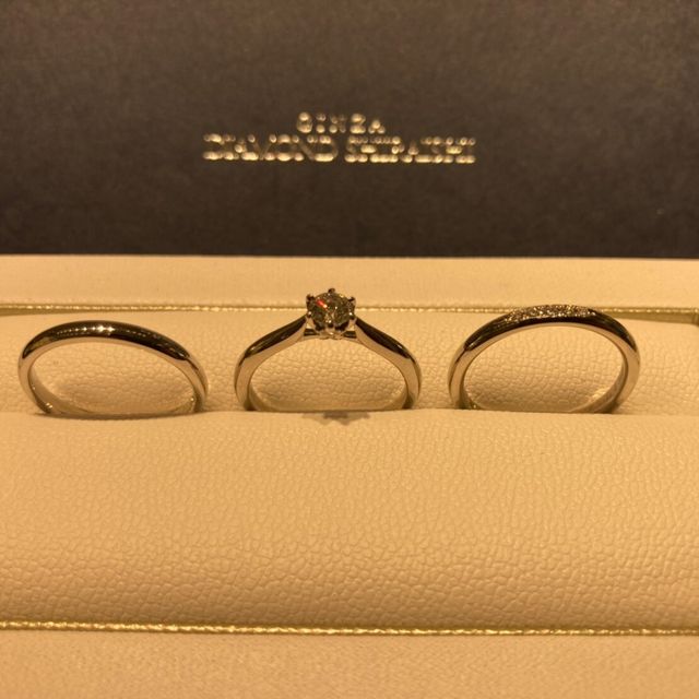 【銀座ダイヤモンドシライシの口コミ】 婚約指輪・結婚指輪ともに、ストレートでシンプルなデザインを希望してい…