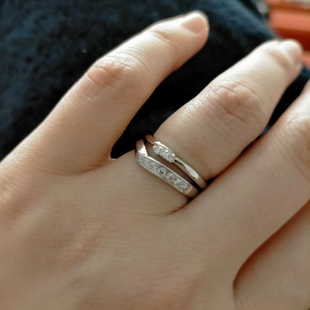 【ラザール ダイヤモンド(LAZARE DIAMOND)の口コミ】 とにかくダイヤモンドが美しいです。10年以上たった今でも、購入時と何ら…