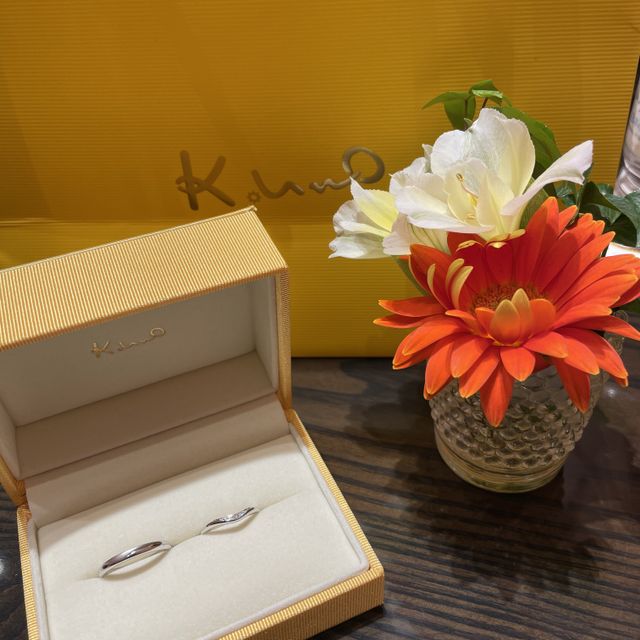 【ケイウノ ブライダル(K.UNO BRIDAL)の口コミ】 色々なブランドを調べていましたが、ケイウノではディズニーコラボの指輪…