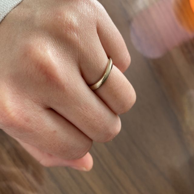 【4℃ BRIDAL(ヨンドシーブライダル)の口コミ】 限られた予算内・シンプルなデザイン・アフターサービス充実！が希望でし…