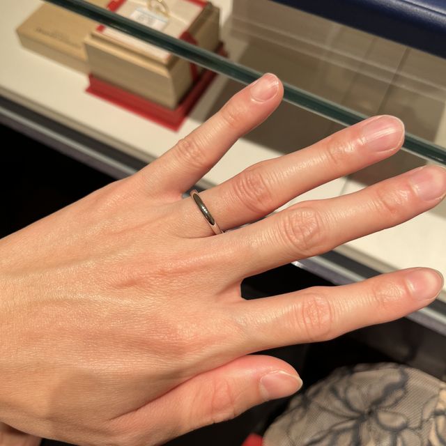 【銀座ダイヤモンドシライシの口コミ】 シンプルな結婚指輪を探している方にはピッタリな指輪だと思います。また…