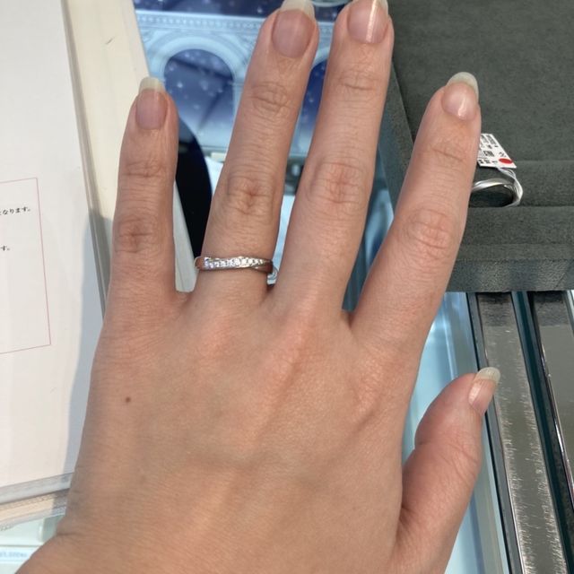 【ヴァンドーム青山(VENDOME AOYAMA)の口コミ】 ぷっくりと厚みのあるイメージのこのリングがとても気に入りました！ダイ…