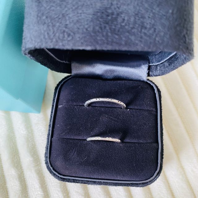 【ティファニー(Tiffany & Co.)の口コミ】 一番の決め手となったのは、ストーンなどが一切付いていないが、デザイン…