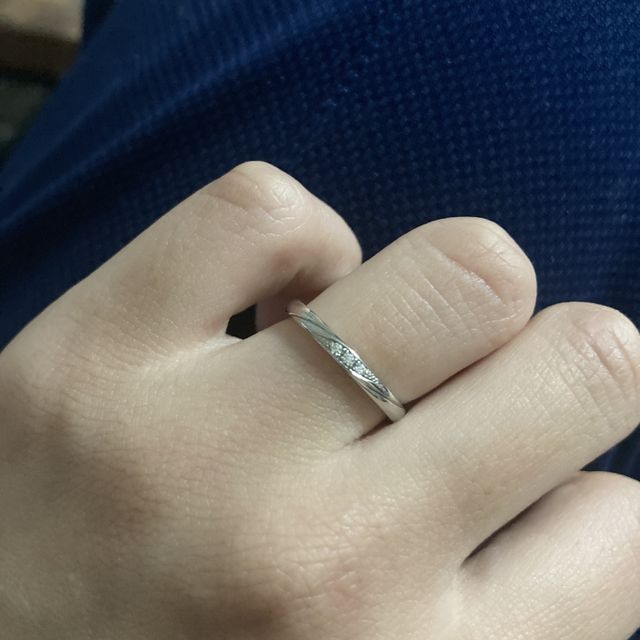【アイプリモ(I-PRIMO)の口コミ】 締め付けられる感じもなく着け心地も良いので気に入っています。
普段指輪…