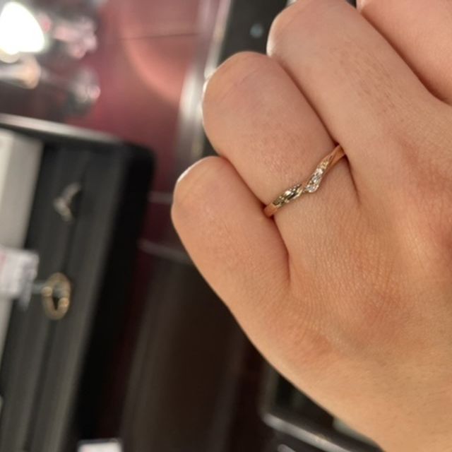 【Ginza Rim(銀座リム)の口コミ】 素材はコンビ又はピンクゴールド、ゴールド、形はウェーブという条件で探…