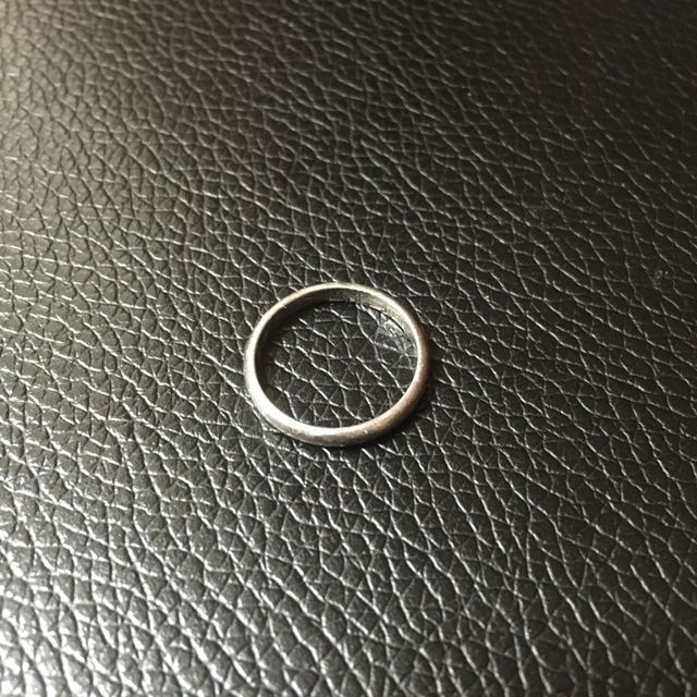 【カルティエ(Cartier)の口コミ】 あまり指輪が好きではなく、シンプルなものがよく、カルティエのウェディ…