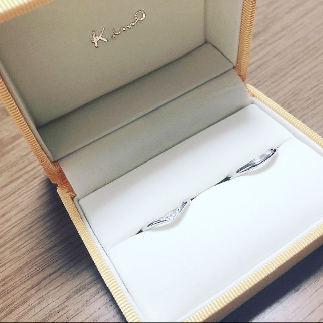 【ケイウノ ブライダル(K.UNO BRIDAL)の口コミ】 デザインとスタッフさんの対応です。
デザインは大手ブライダルリング3店…