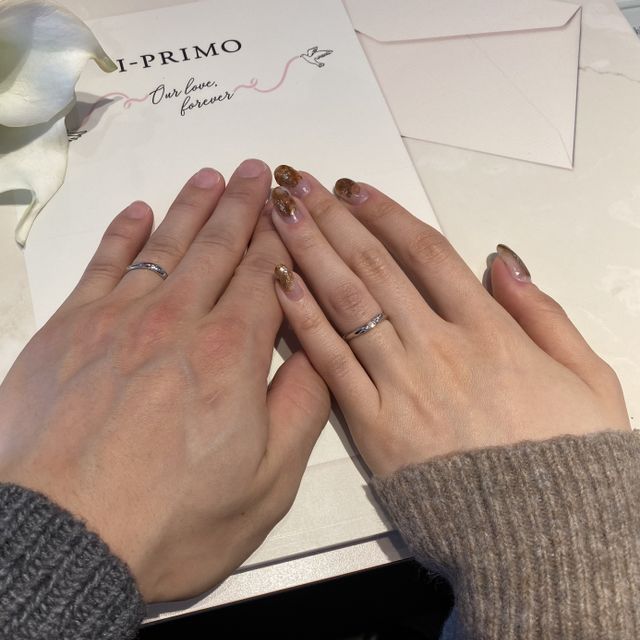 【アイプリモ(I-PRIMO)の口コミ】 プラチナでシンプル過ぎずキレイめなデザインを探していました。
色々試着…