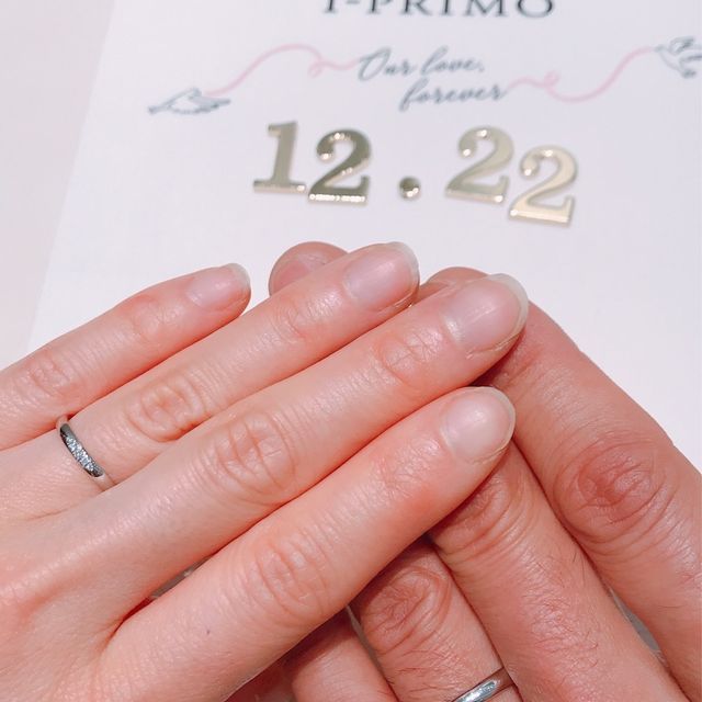 【アイプリモ(I-PRIMO)の口コミ】 デザインが好みだったのが1番の決め手でした。ダイヤ５つのグラデーション…