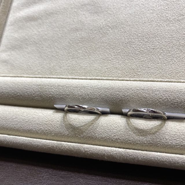 【TRECENTI(トレセンテ)の口コミ】 デザインにこだわって選びました。
普段から使えるように、シンプルでいて…